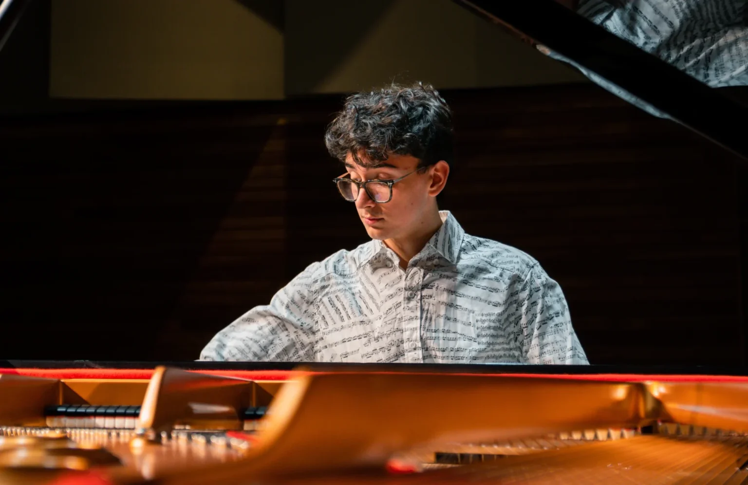 Through Piano Candid